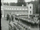120 jarig bestaan van de garderegimenten grenadiers en jagers, defil voor HM de Koningin